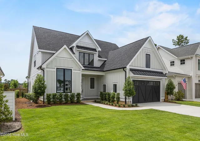 Photo 3 of Single family home for sale at 117 Grand Harvest Ct, Wilmington, NC 28411 | MLS# 100589510 | Listing updated on 2026-09-16