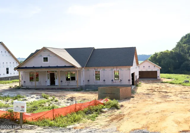 Photo 1 of Single family home for sale at 197 Bibey Rd, Carthage, NC 28327 | MLS# 100596777 | Listing updated on 2026-08-18
