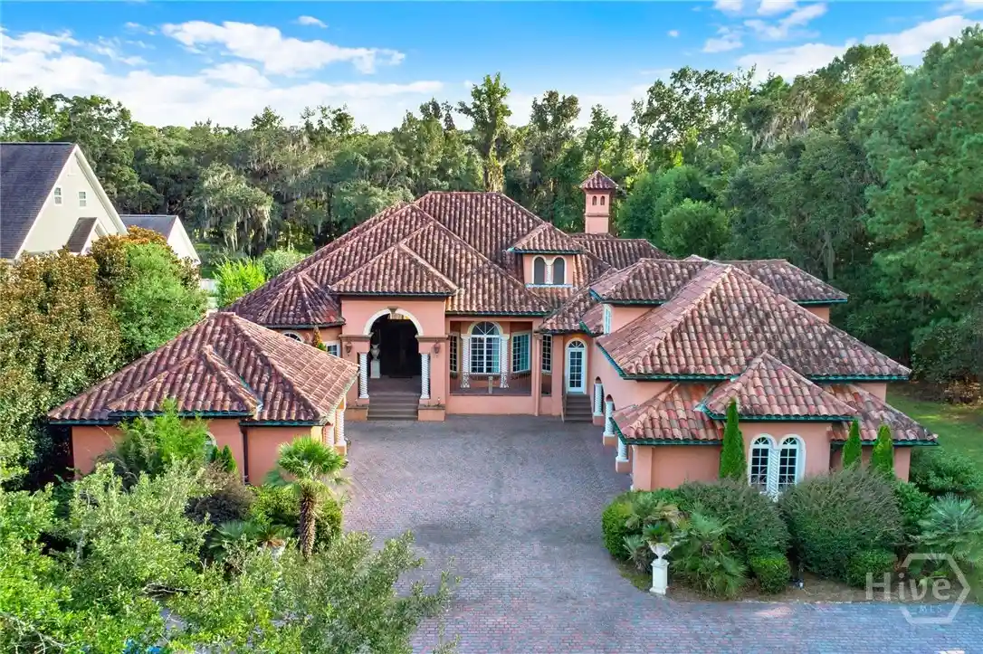 Photo 1 of Mansion for sale at 27 Shore Rd, Savannah, GA 31419 | MLS# SA365937 | Listing updated on 2026-10-06