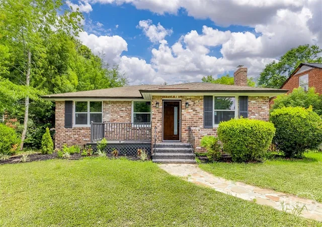 Homes for sale in Savannah, GA | 412 E 53Rd St, Savannah, GA 31405 | MLS# SA356785