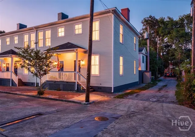 Homes for sale in Savannah, GA | 1410 Jefferson St, Savannah, GA 31401 | MLS# SA356133