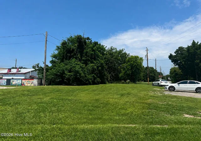 5th image of 922 Queen St, New Bern, NC 28560 | MLS# 100583169