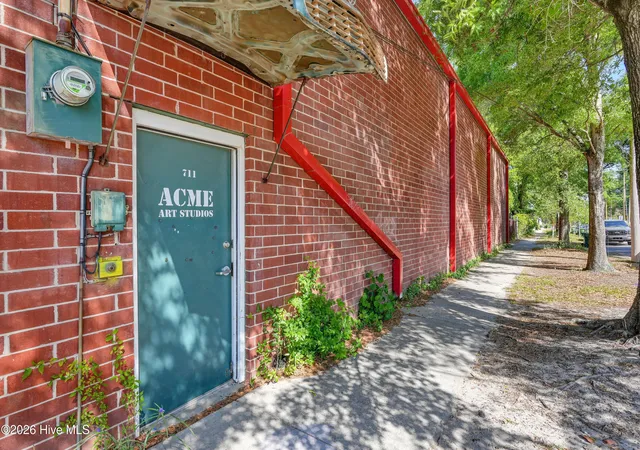 Photo 3 of House for sale at 712 N 4th Street, Wilmington, NC 28401 | MLS# 100568706 | Listing updated on 2026-07-31
