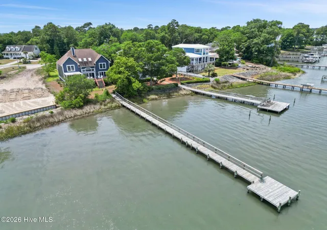 5th image of 915 Chadwick Shores Dr, Sneads Ferry, NC 28460 | MLS# 100581320
