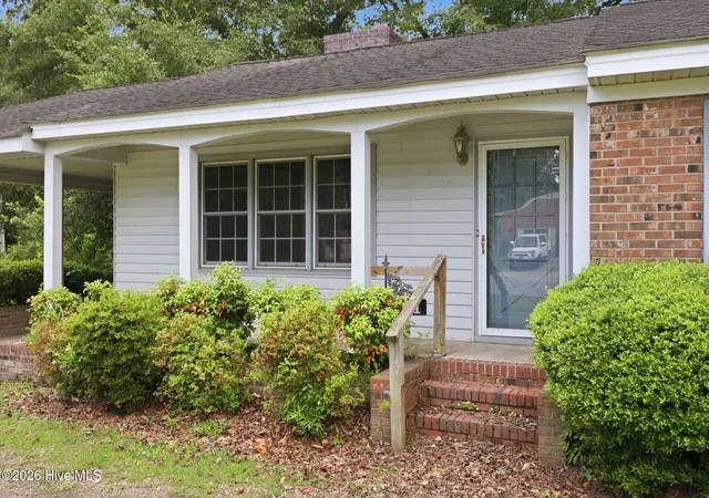 Homes for sale in Greenville, NC | 101 Heritage St, Greenville, NC 27858 | MLS# 100579210
