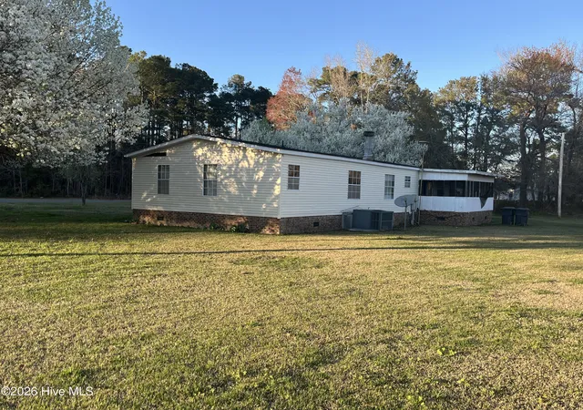 Homes for sale in Whiteville, NC | 2185 Peacock Rd, Whiteville, NC 28472 | MLS# 100568963