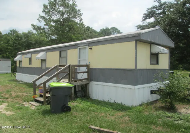 Photo 3 of Manufactured home for sale at 1112 Dobson St Sw, Supply, NC 28462 | MLS# 100600141 | Listing updated on 2026-08-31
