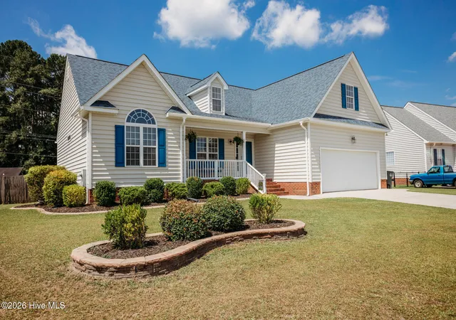 Homes for sale in Winterville, NC | 2625 Camille Dr, Winterville, NC 28590 | MLS# 100584539