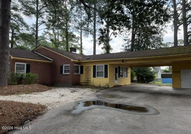 Homes for sale in Washington, NC | 401 E 10th St, Washington, NC 27889 | MLS# 100582060
