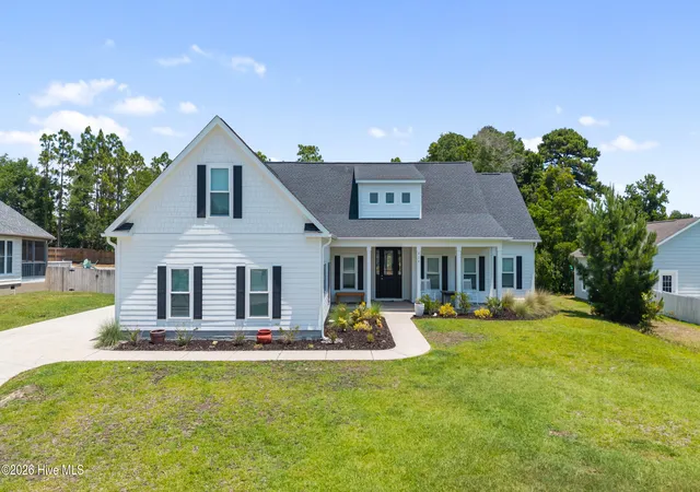 Photo 1 of Single family home for sale at 824 The Cape Blvd, Wilmington, NC 28412 | MLS# 100582548 | Listing updated on 2026-09-01