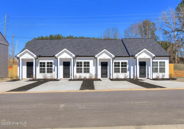 Homes for sale in Washington, GA | 101 Constitution Circle #C, Washington, GA 30673 | MLS# 98202521