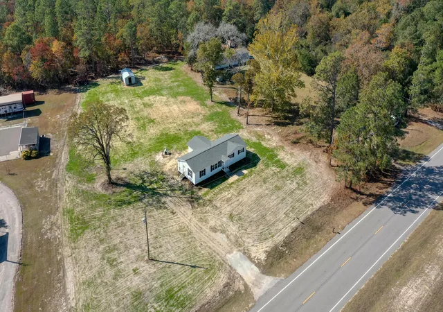 Homes for sale in Williston, SC | 20135 Us Hwy 278, Williston, SC 29853 | MLS# 98250964