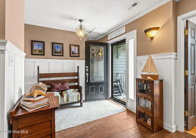 Photo 3 of Single family home for sale at 9184 Seaside Landing SW, Calabash, NC 28467 | MLS# 100575714 | Listing updated on 2026-09-13