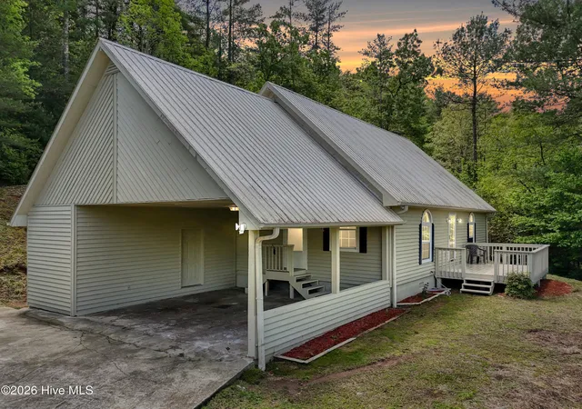 Homes for sale in Murphy, NC | 92 Ogreeta Rd, Murphy, NC 28906 | MLS# 100586988