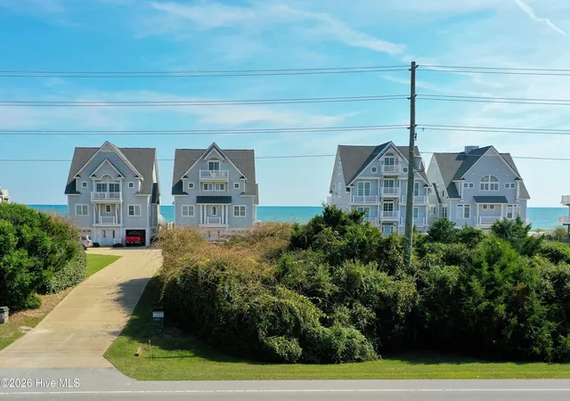 3rd image of 4264 Island Dr, N Topsail Beach, NC 28460 | MLS# 100568525