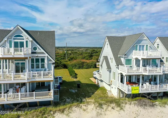 4th image of 4264 Island Dr, N Topsail Beach, NC 28460 | MLS# 100568525