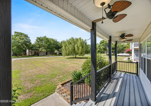 Homes for sale in Sneads Ferry, NC | 139 Bayshore Dr, Sneads Ferry, NC 28460 | MLS# 100587255