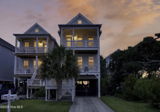 Homes for sale in Surf City, NC | 125 S Boca Bay Ln #B, Surf City, NC 28445 | MLS# 100538733