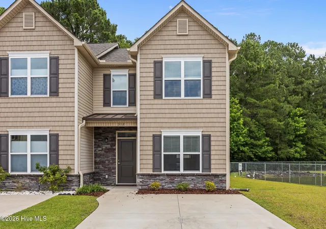 Photo 2 of Townhouse for sale at 312 Glenellen Loop Rd, Midway Park, NC 28544 | MLS# 100592938 | Listing updated on 2026-09-03