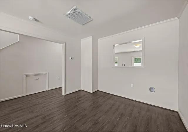 Photo 4 of Townhouse for sale at 312 Glenellen Loop Rd, Midway Park, NC 28544 | MLS# 100592938 | Listing updated on 2026-09-03