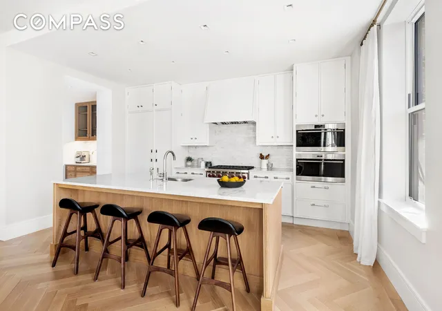 Listing Photo 3 - Condo for sale in building located at 378 W End Ave, New York City, NY 10024 - Unit #7A