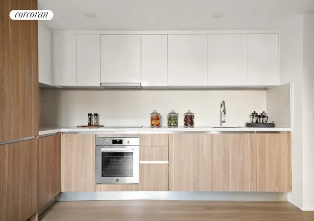 Photo 3 of Sale Pending at 27 09 40th Ave #2C, Long Island City, NY 11101 | MLS# RLS11011550 | Listing updated on 2026-04-06