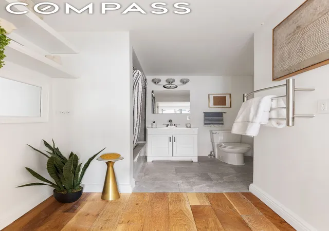 Listing Photo 5 - Condo for sale in building located at 345 E 86Th St, New York City, NY 10028 - Unit #4AG