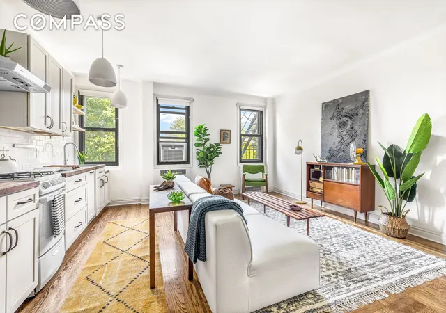Photo 1 of Sale Pending at 192 E 8th St #4D, Brooklyn, NY 11218 | MLS# RLS11005617 | Listing updated on 2026-08-05