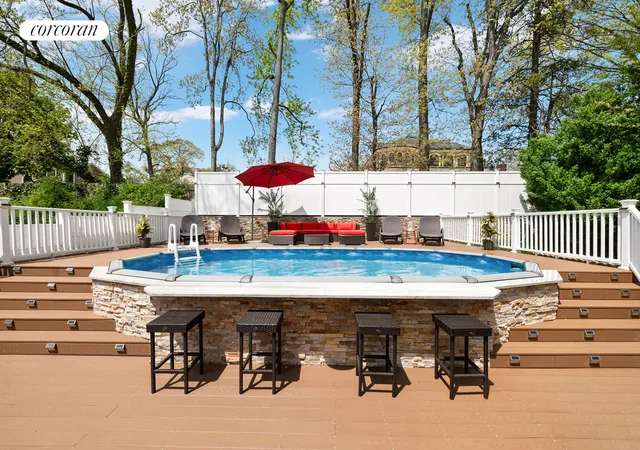 1st image of 198 31 Pompeii Ave, Hollis, NY 11423 | MLS# RLS10968178