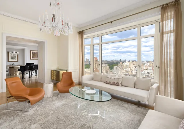 House for sale at 520 Park Ave #22, New York City, NY 10065 | MLS# RLS11008575 | Listing updated on 2025-12-12