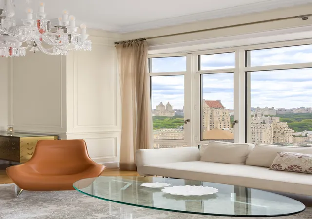 Photo 2 of House for sale at 520 Park Ave #22, New York City, NY 10065 | MLS# RLS11008575 | Listing updated on 2025-12-12