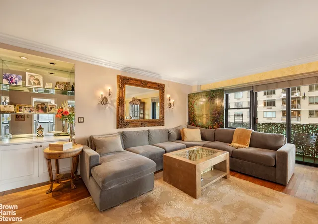 Listing Photo 4 - Condo for sale in building located at 345 E 80Th St, New York City, NY 10075 - Unit #19EF