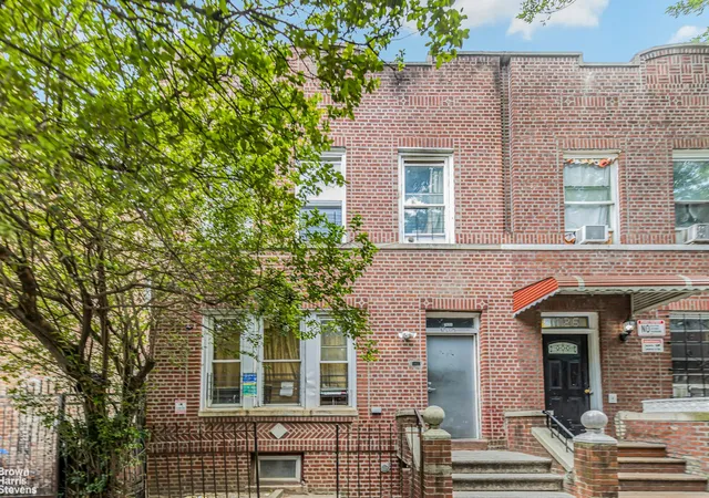 Photo 2 of Sale Pending at 1030 Longfellow Ave, New York City, NY 10459 | MLS# RLS11017107 | Listing updated on 2026-08-28