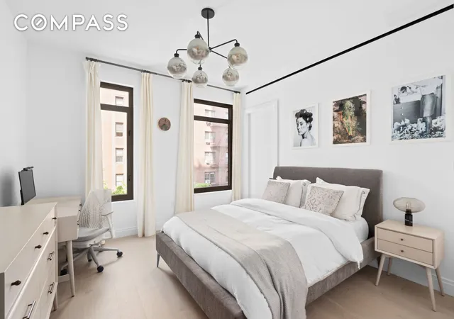 Photo 4 of House for sale at 212 W 95Th St #4A, New York, NY 10025 | MLS# RLS10982411 | Listing updated on 2025-12-17