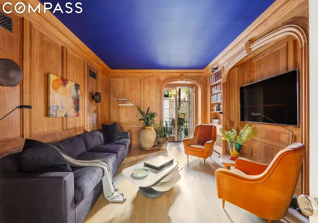 Photo 4 of Sale Pending at 133 E 64th Street #2B, New York, NY 10065 | MLS# RLS11016920 | Listing updated on 2026-05-15
