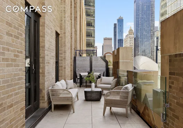 Photo 3 of Sale Pending at 100 Barclay St #11N, New York City, NY 10007 | MLS# RLS11009615 | Listing updated on 2026-07-30