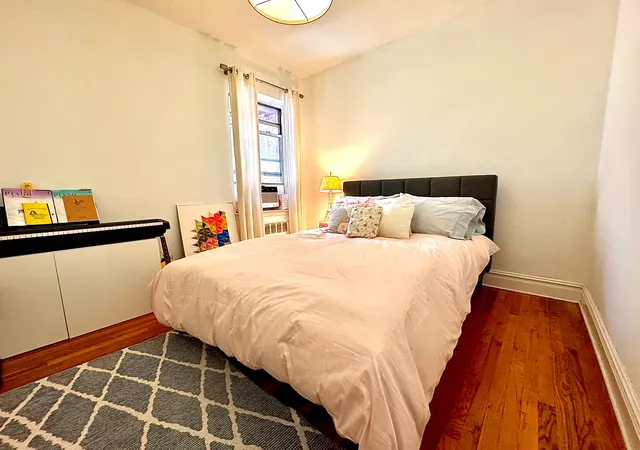 Listing Photo 4 - Condo for sale in building located at 530 E 84Th St, New York City, NY 10028 - Unit #5S