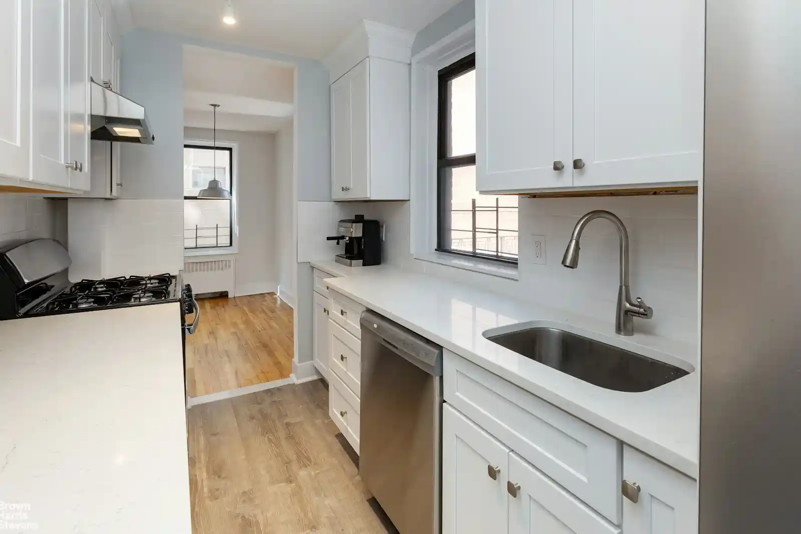 Listing Photo 1 - Condo for sale in The Stuart House located at 525 W 235Th St, New York, NY 10463 - Unit #3F