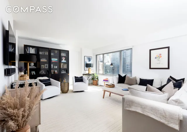 Photo 1 of Condo for sale at 200 E 62nd St #10C, New York, NY 10065 | MLS# RLS10992831 | Listing updated on 2026-05-10