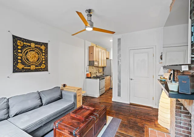 Photo 3 of Sale Pending at 336 E 77th St #11, New York, NY 10075 | MLS# RLS11000172 | Listing updated on 2025-06-04
