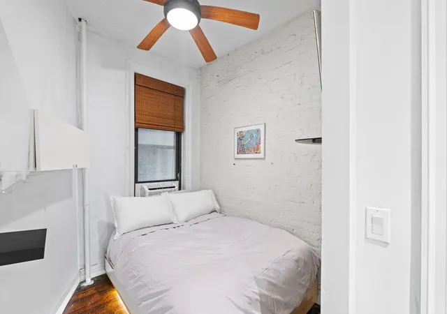 Listing Photo 4 - Condo for sale in building located at 336 E 77Th St, New York City, NY 10075 - Unit #11