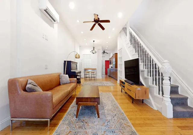 Photo 3 of Single family home for sale at 563 W 182nd Street, New York, NY 10033 | MLS# RLS11006935 | Listing updated on 2025-12-05