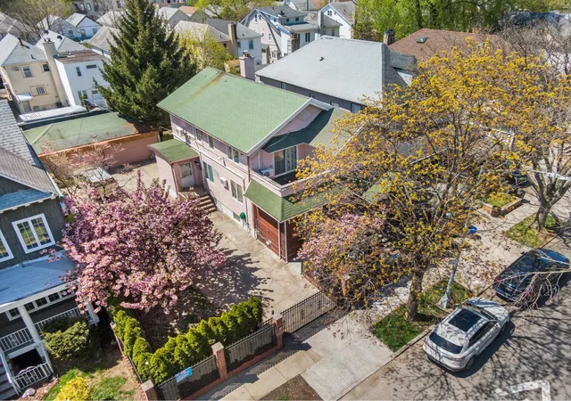 Photo 2 of Sale Pending at 1530 E 22nd St, Brooklyn, NY 11210 | MLS# RLS10966368 | Listing updated on 2025-11-27