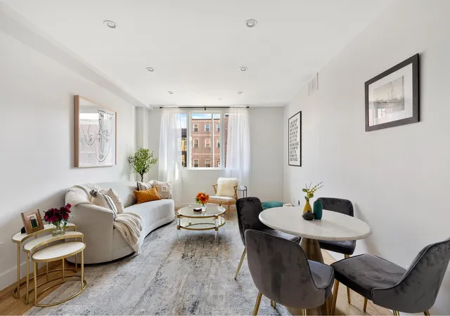 Photo 2 of Sale Pending at 725 Lafayette Ave #2R, New York City, NY 11221 | MLS# RLS10890583 | Listing updated on 2026-07-30