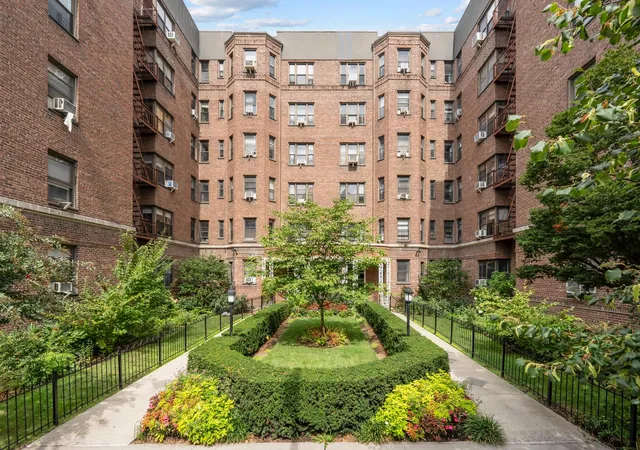 24th image of 77 11 35th Ave #3-P, Jackson Heights, NY 11372 | MLS# RLS10915524