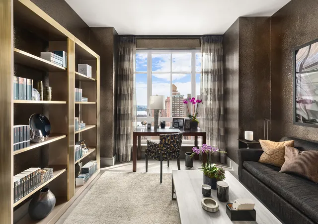 Photo 4 of House for sale at 200 E 95Th St #18A, New York, NY 10128 | MLS# RLS10917488 | Listing updated on 2025-06-04