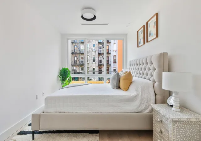12th image of 184 Huron St #2B, Brooklyn, NY 11222 | MLS# RLS10930796