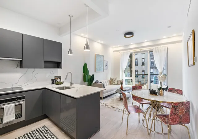 1st image of 184 Huron St #2B, Brooklyn, NY 11222 | MLS# RLS10930796