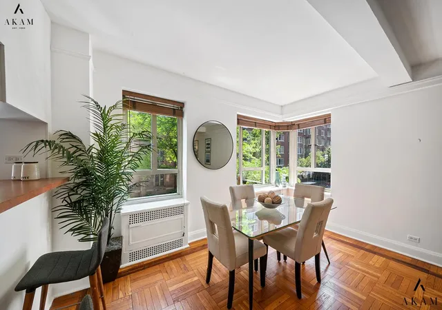 Photo 2 of Sale Pending at 20 E 35Th St #3-C, New York, NY 10016 | MLS# RLS10934079 | Listing updated on 2026-03-10