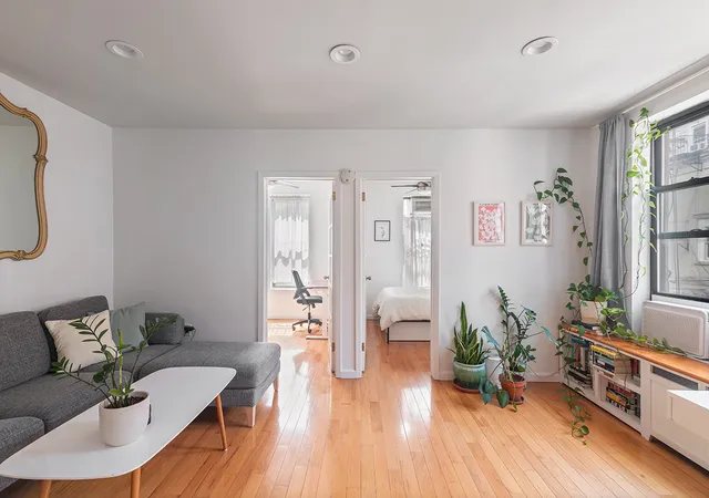 Photo 1 of Sale Pending at 210 214 Thompson St #8, New York, NY 10012 | MLS# RLS10936200 | Listing updated on 2026-01-01